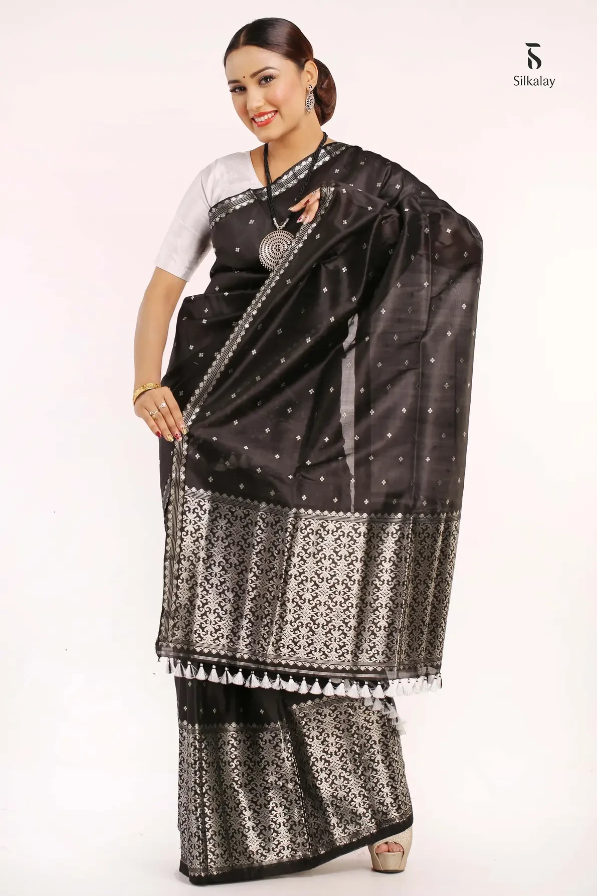 Mekhela Sador