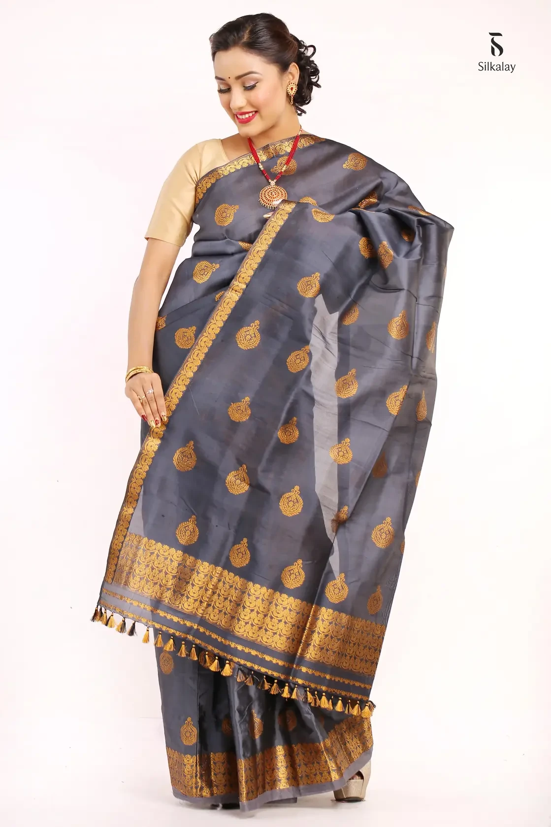 Mekhela Sador