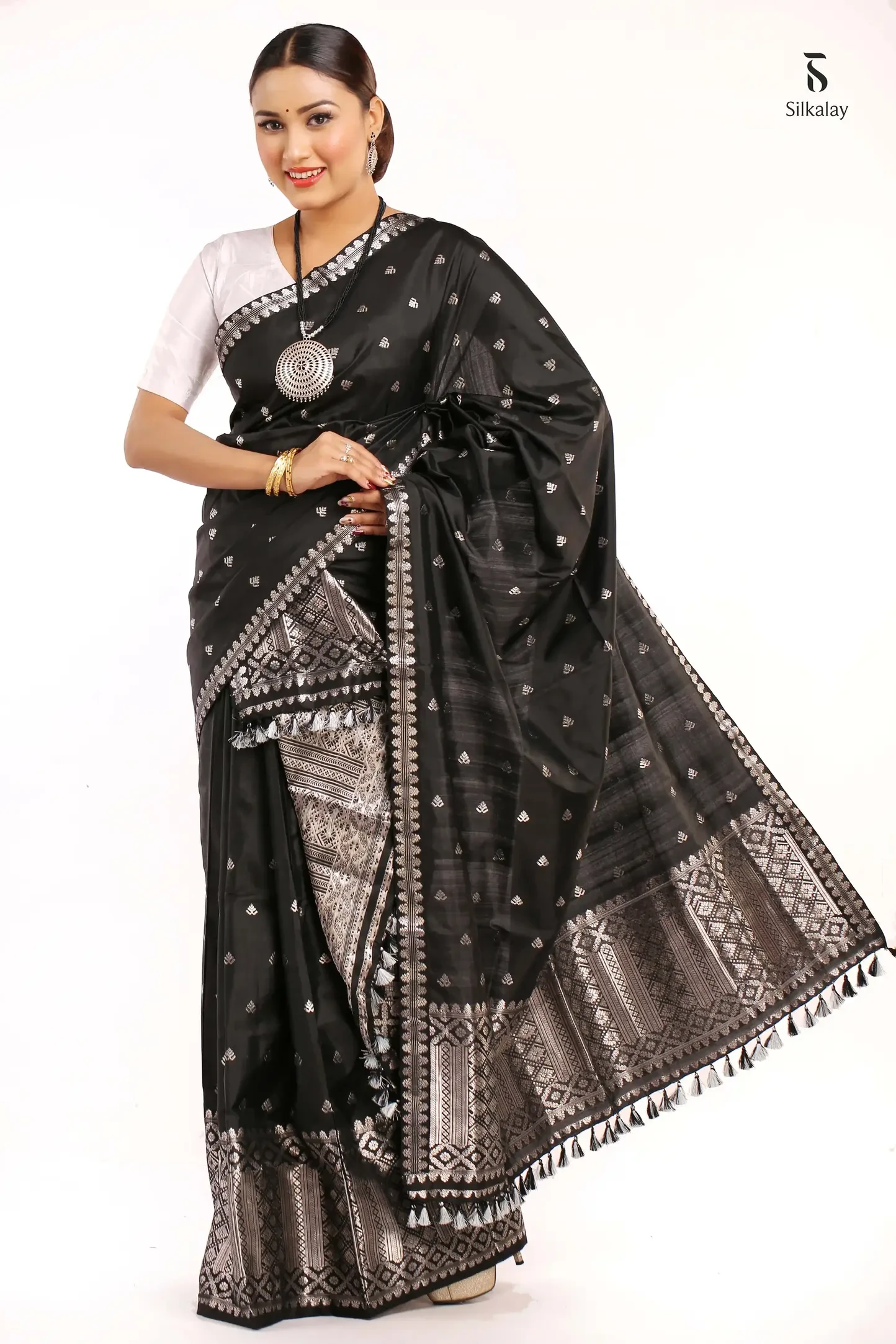 Mekhela Sador