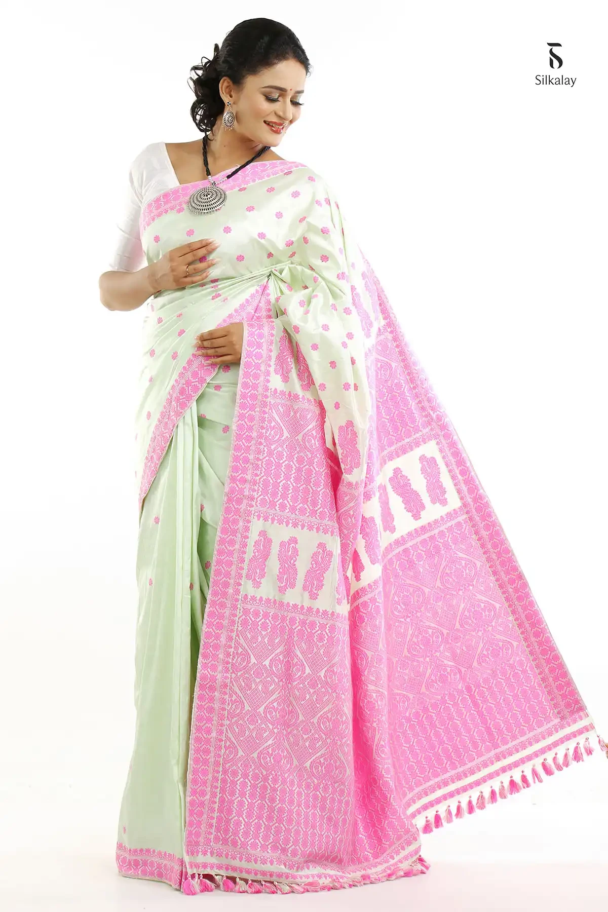 Saree