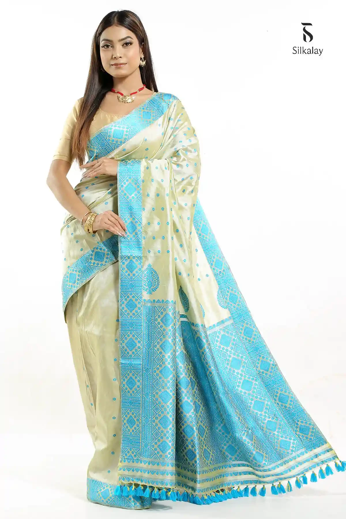 Saree