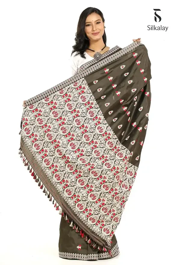 Saree
