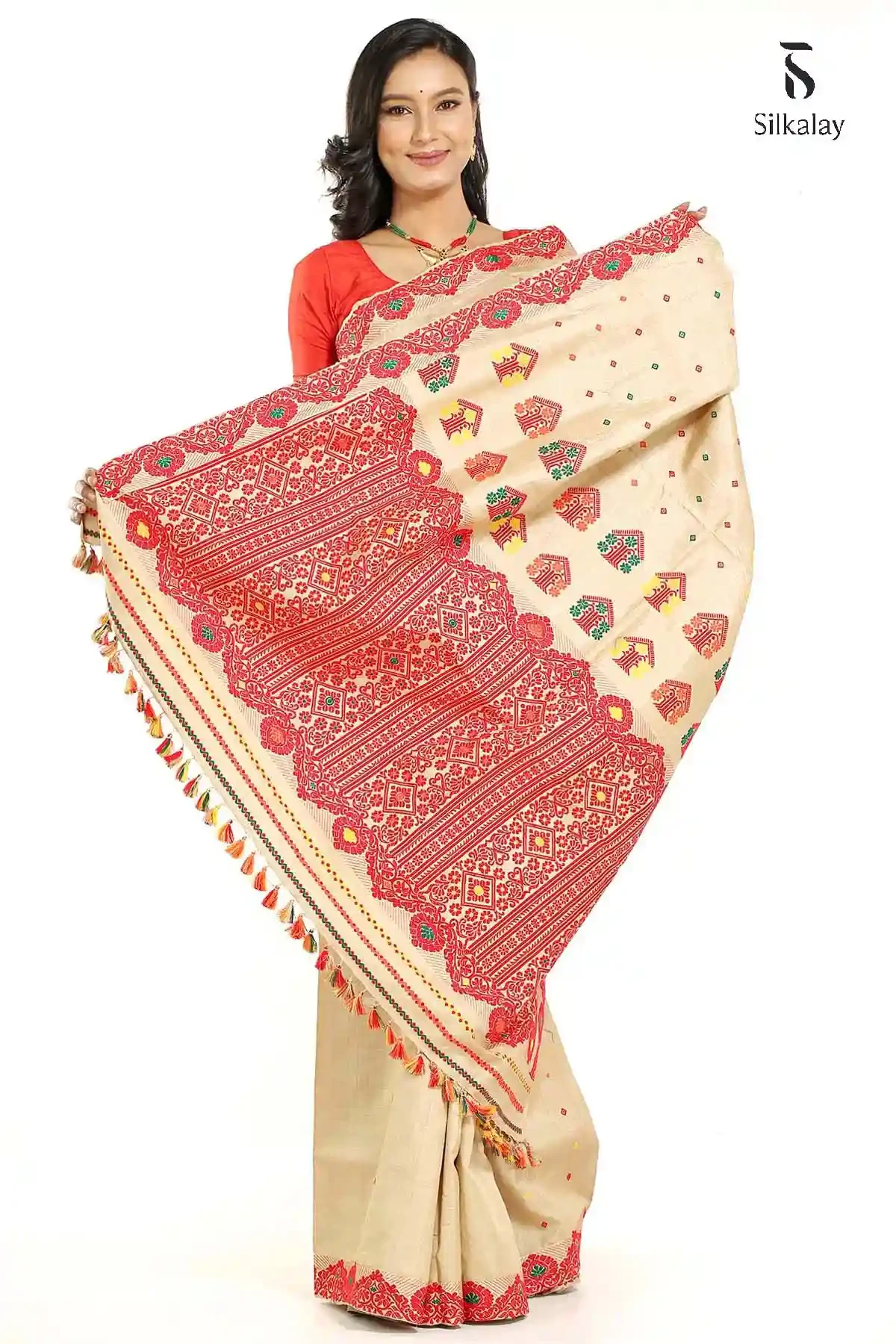 Saree
