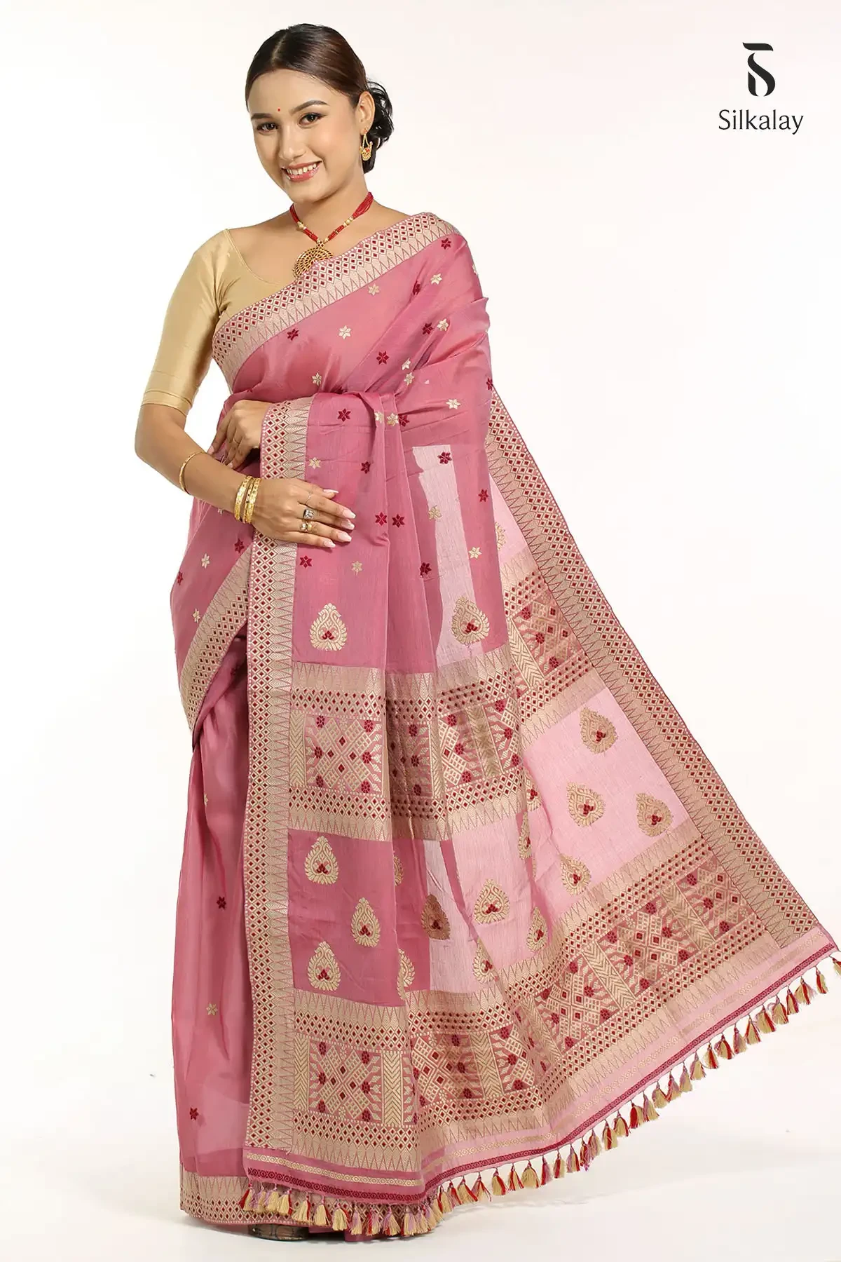 Saree