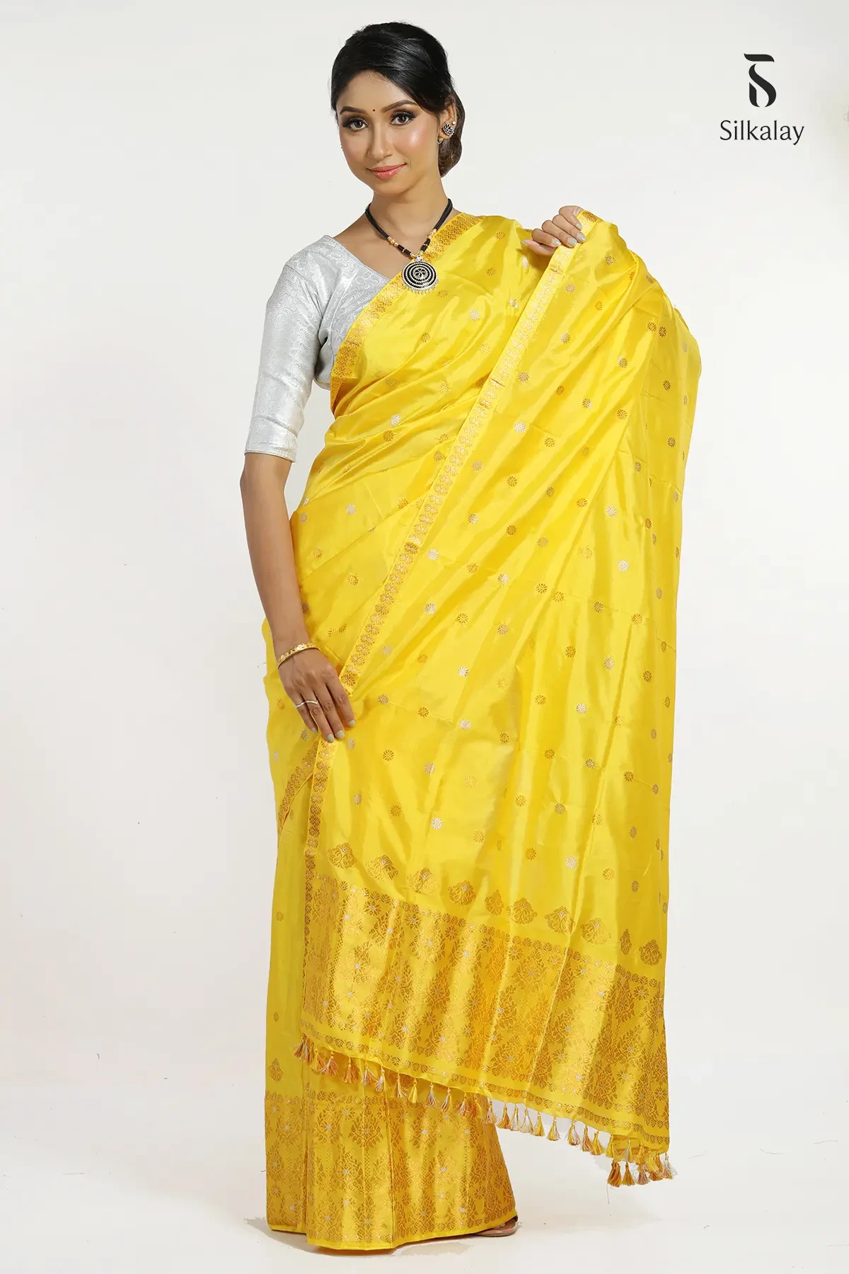 Mekhela Sador