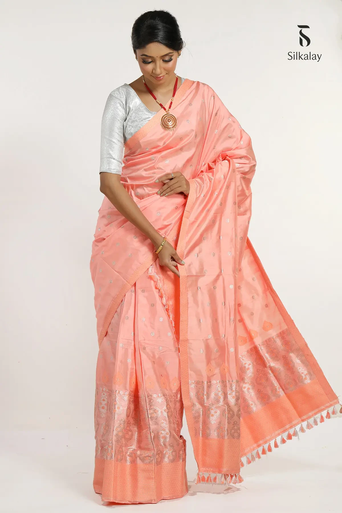 Mekhela Sador