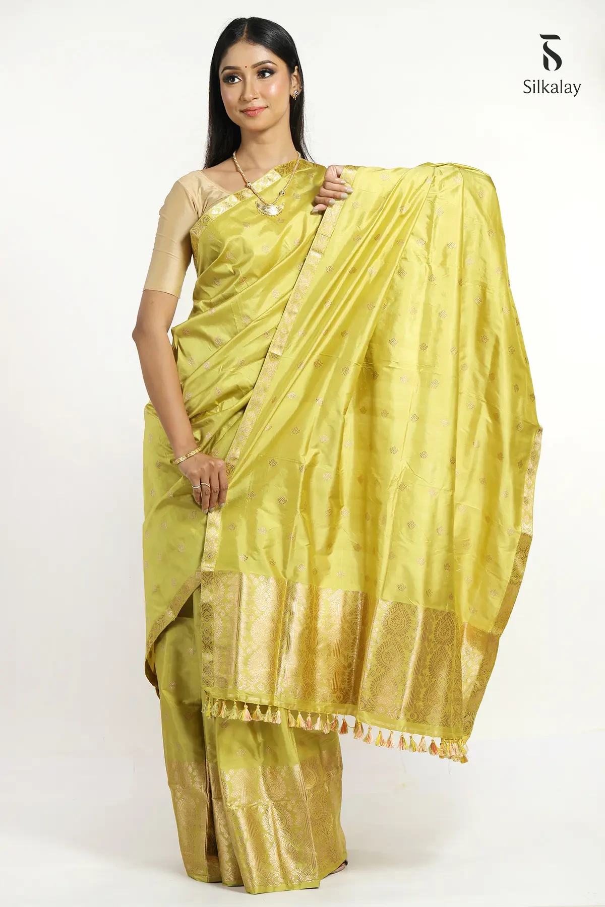 Mekhela Sador