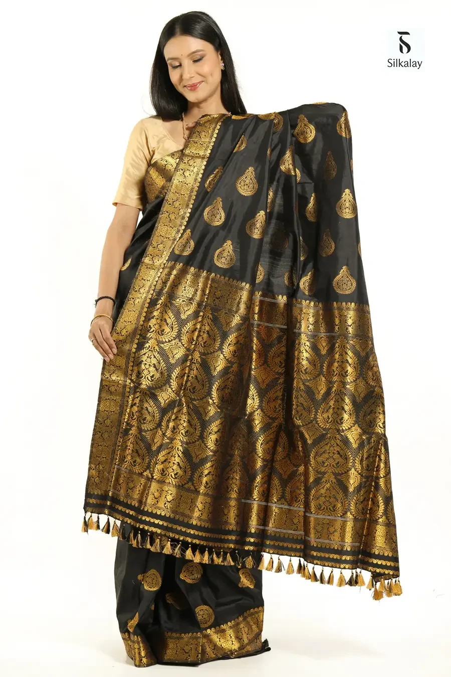 Saree
