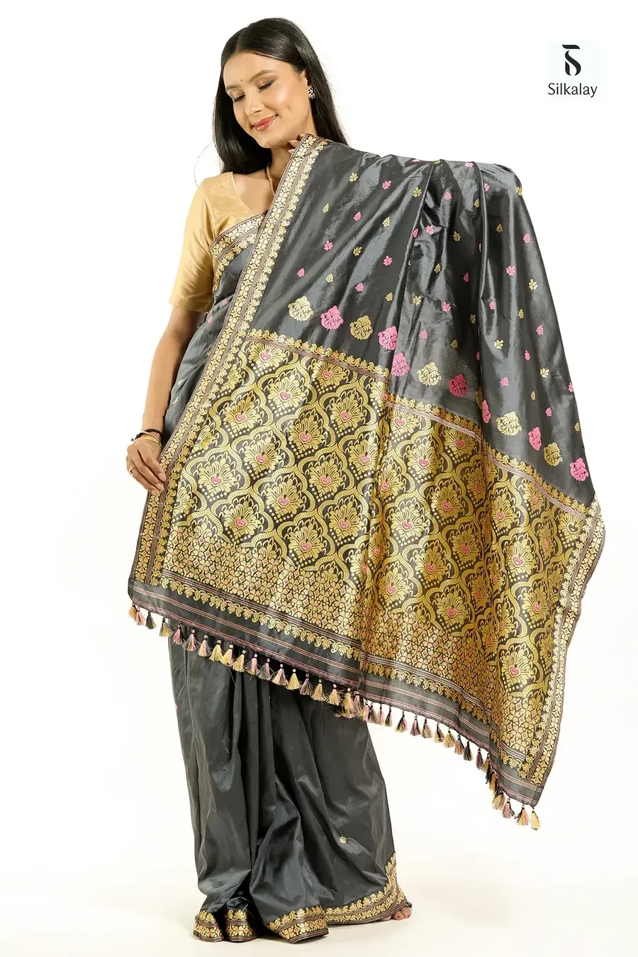 Saree